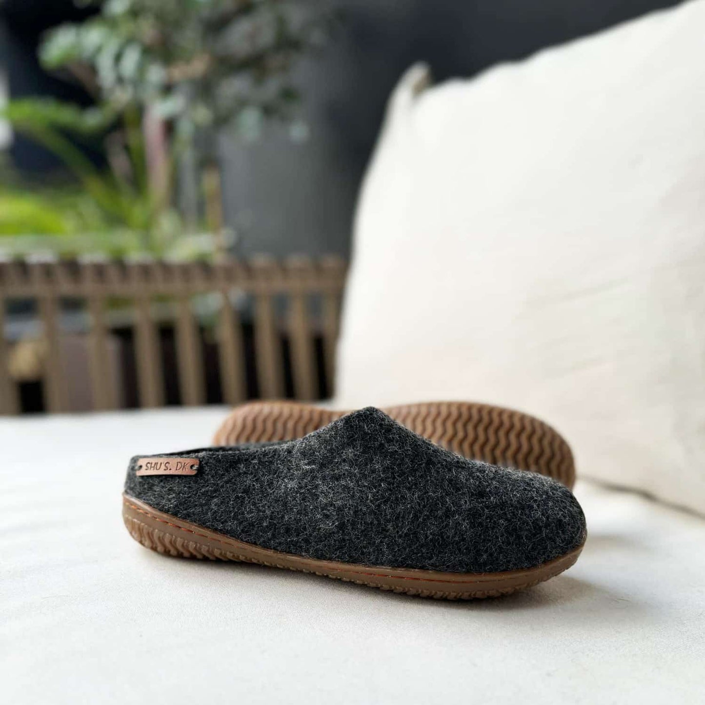 Uldtøffel (100% ren uld) - Model Koks m/Gummisål - Dansk Design fra SHUS