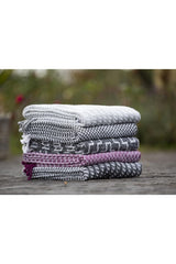 Plaid med frynser i 100% bomuld - 135 x 200 cm. fra Rugs’N’More