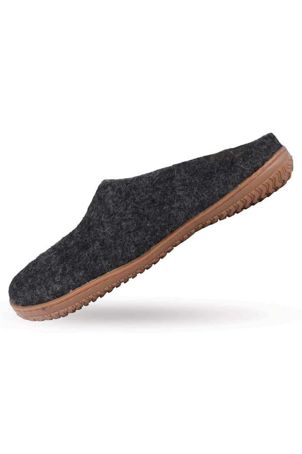 Håndlavede koksgrå uld sutsko fra Shus.dk, lavet af 100% New Zealandsk uld, sikrer varme og komfort. Med natur gummisål. Dansk design.