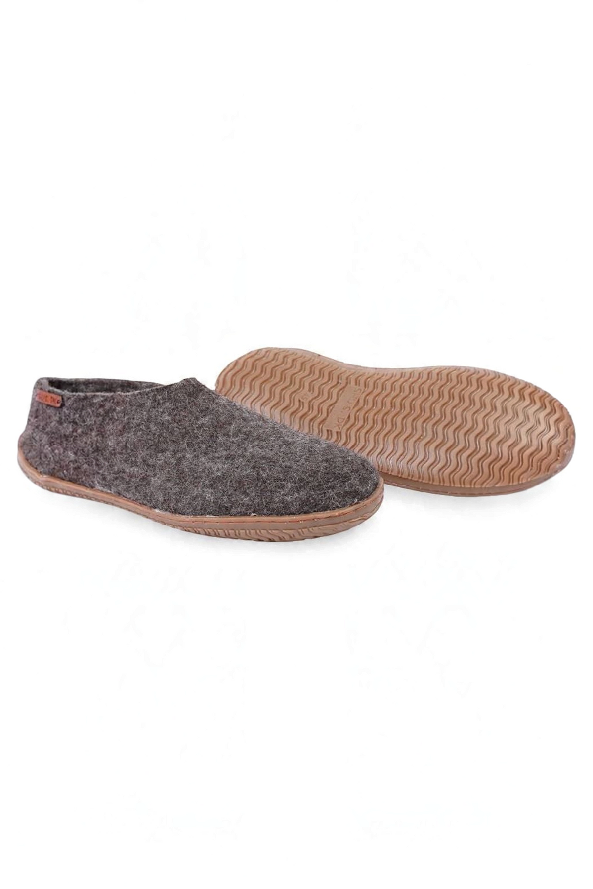 Håndlavede grå uld sutsko fra Shus.dk, lavet af 100% New Zealandsk uld, sikrer varme og komfort. Med natur gummisål. Dansk design.