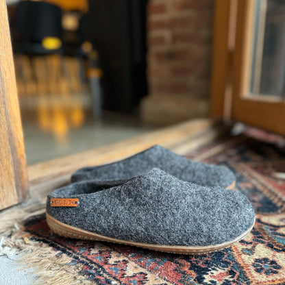 Uldtøffel (100% ren uld) - Model Koks m/Gummisål - Dansk Design fra SHUS